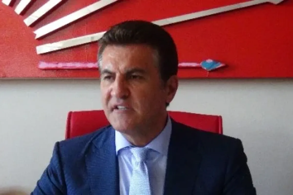 Sarıgül Açtı Ağzını Yumdu Gözünü