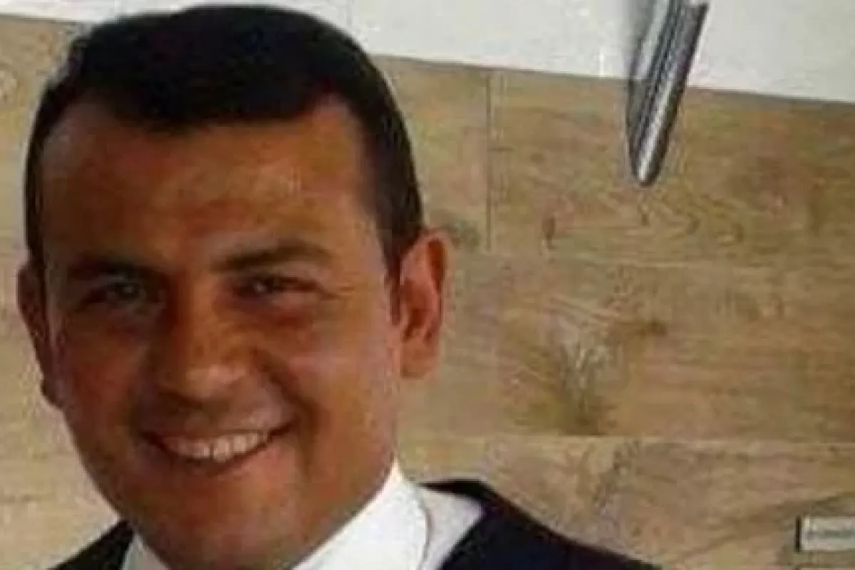 Eşine son mesajı gönderip kendini astı