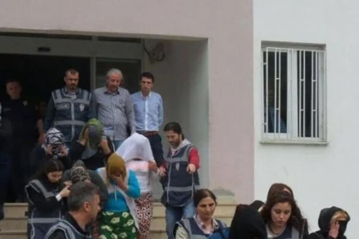Fuhuş operasyonu: 21 gözaltı