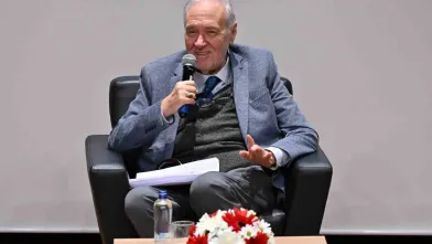 ‘4 Türk kadını moruk profesörü kurtardı’