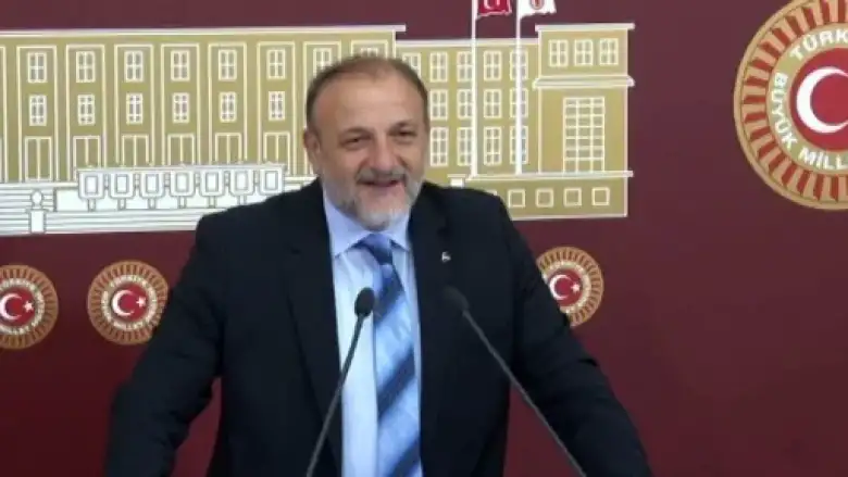 AK Parti ve CHP’nin listelerini değerlendirdi