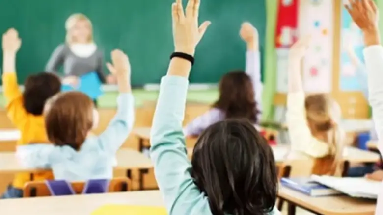 Öğretmenlere çifte müjde! Hem zam hem de atama var