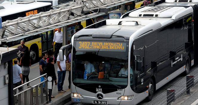 İstanbulda hafta sonu sınava gireceklere toplu ulaşım araçları ücretsiz olacak