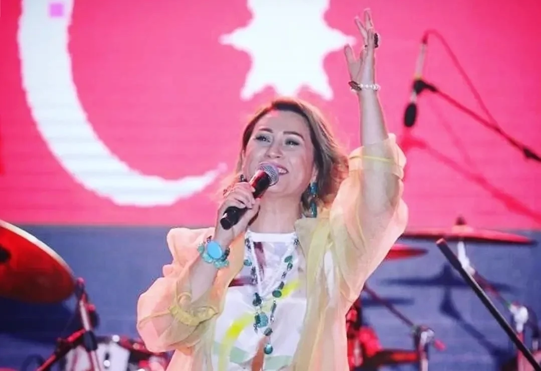 Azerin, 15 Temmuz'da İnegöl'de sahne alacak