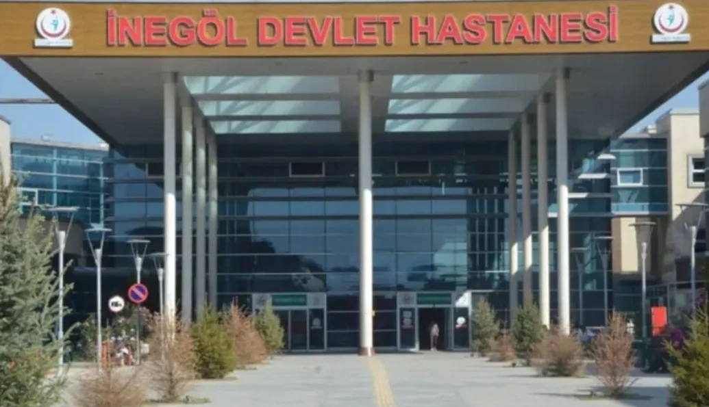 İnegöl Devlet Hastanesi'nin 6 aylık bilançosu açıklandı:675 bin muayene, 8 bin ameliyat