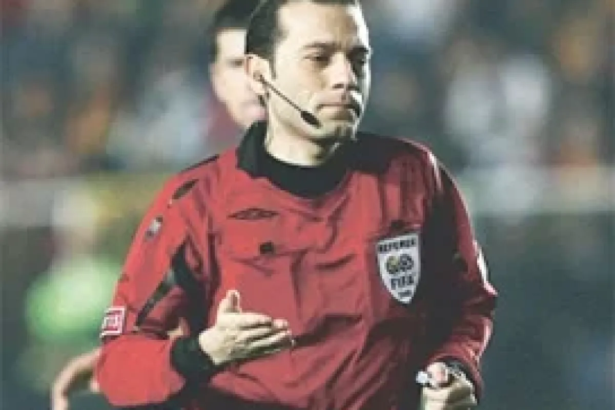 UEFA'dan Cüneyt Çakır'a görev