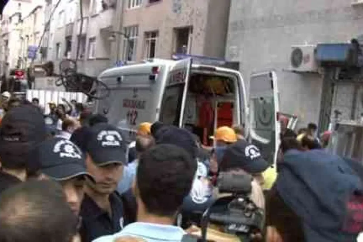 Zeytinburnu’ndaki Enkazdan 2 Ceset çıktı