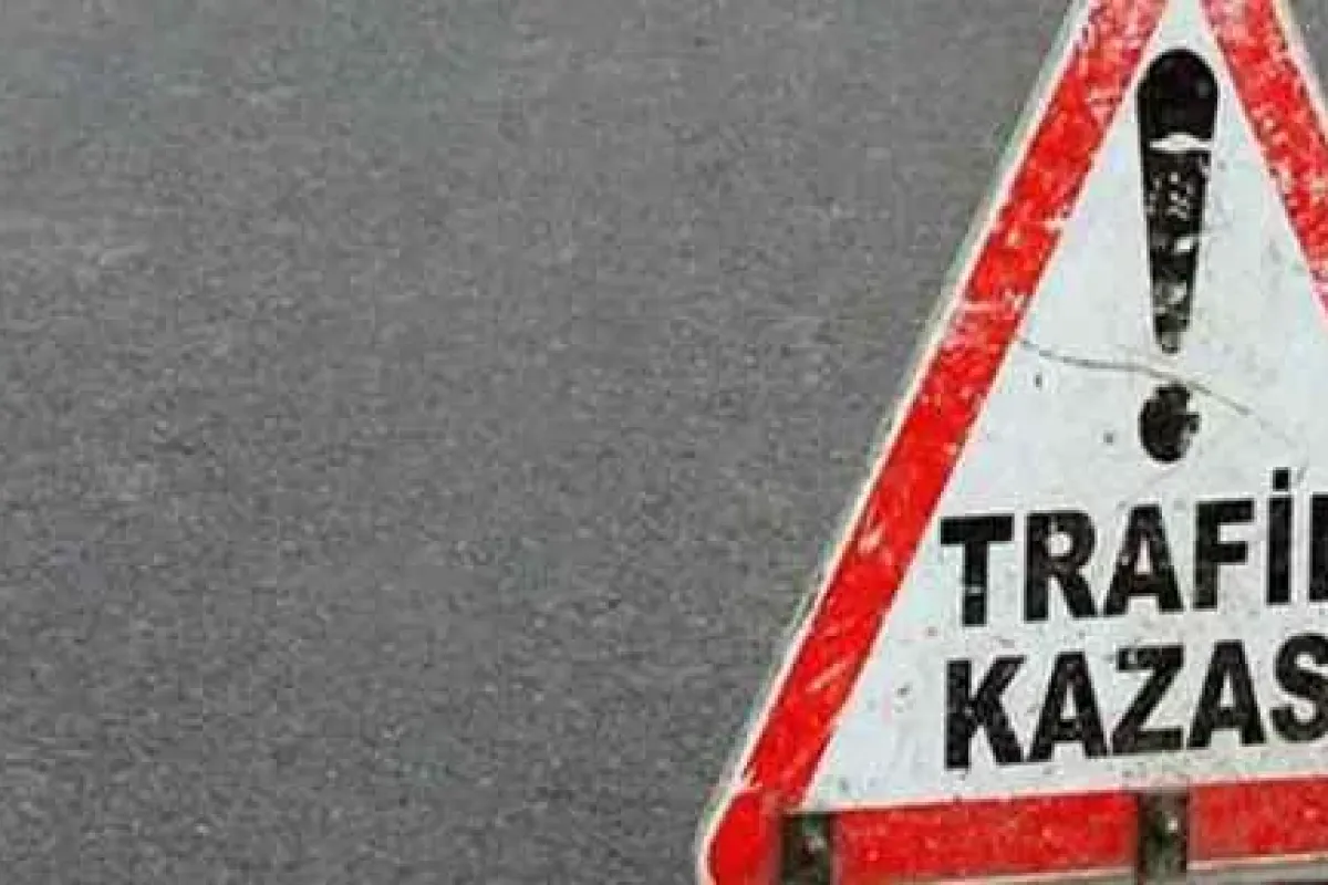 Turistleri Taşıyan Otobüs Devrildi: 29 Yaralı
