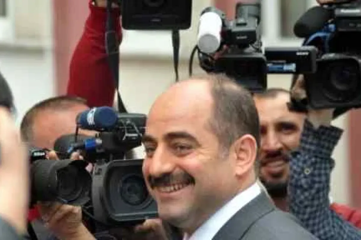 Savcı Öz Teyzesinin Oğlunu Bile Dinletmiş