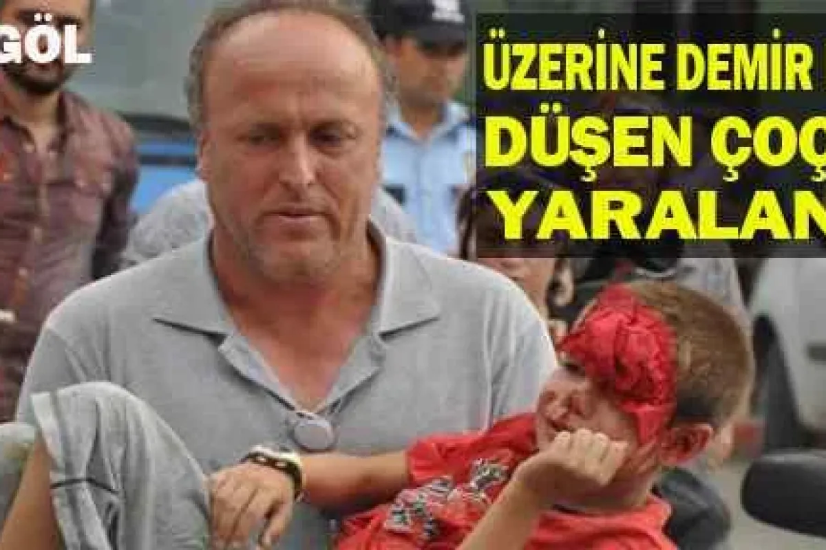Üzerine demir kapı düşen çocuk yaralandı