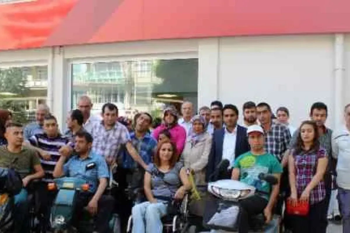 Üç Aylıklarını Erdoğan’a Gönderdiler