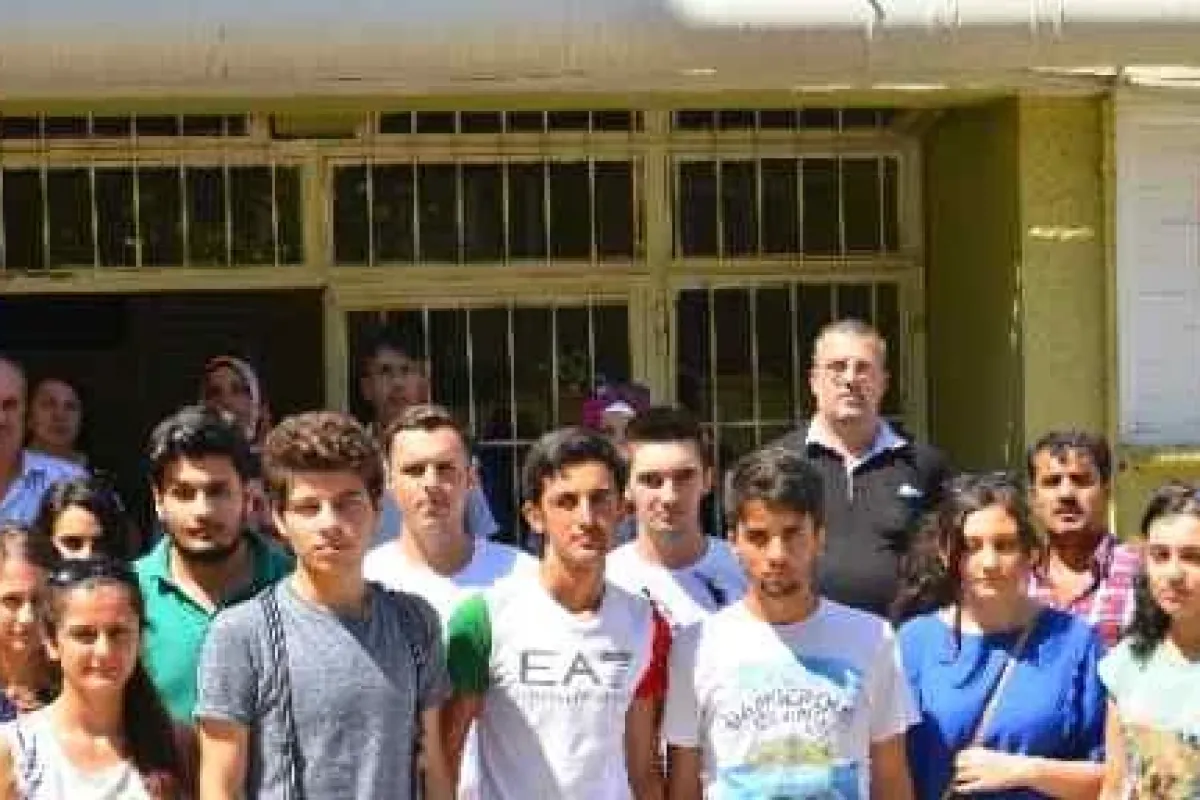 Okulun Hatası Onlarca öğrencinin Geleceğine Mal Oldu