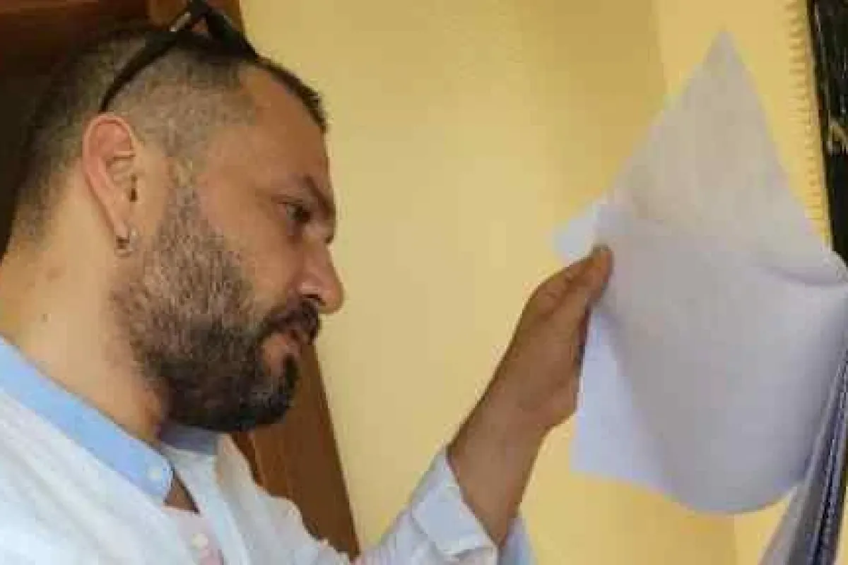 Şenlendirici, Oy Kullanamadı