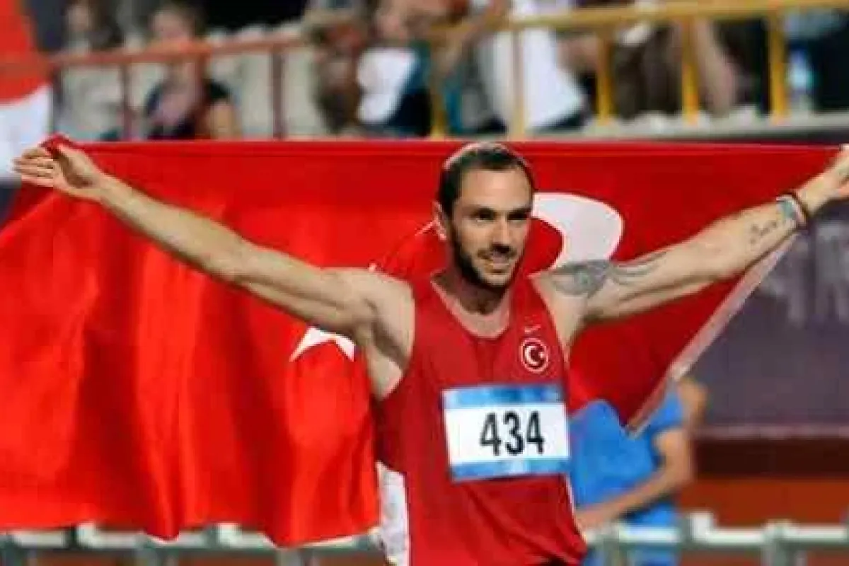 Fenerbahçeli Atlet Rekorla Finalde