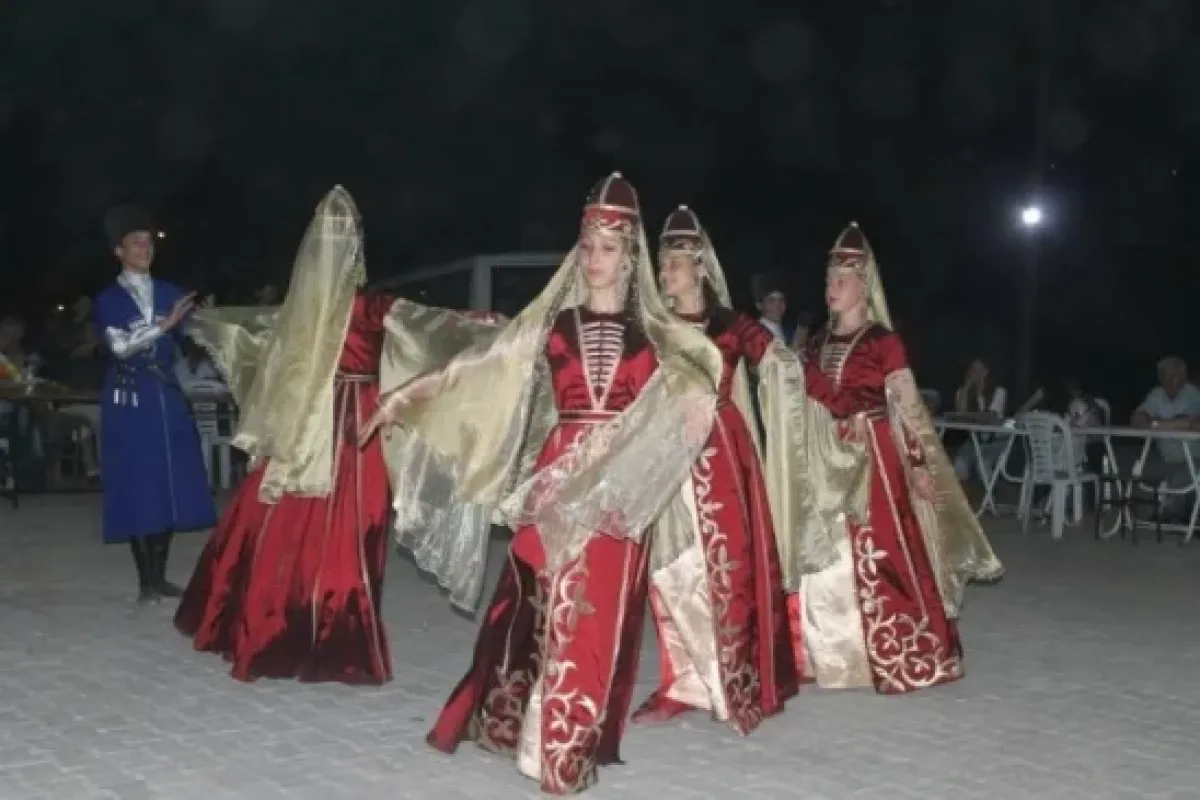Çerkez Öğrenciler Boğazköy’de Buluştu