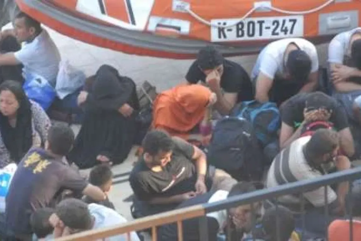 Tam 155 Kişi