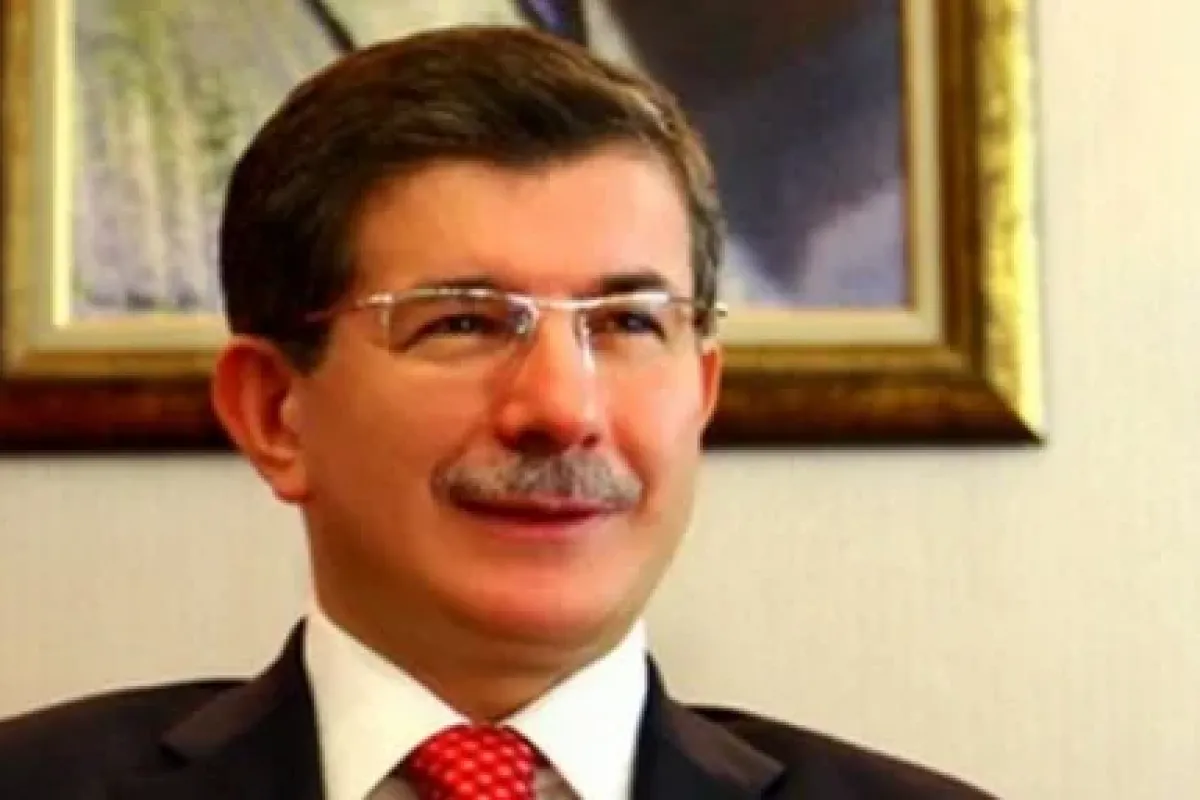 Memleketinde Büyük Sevinç