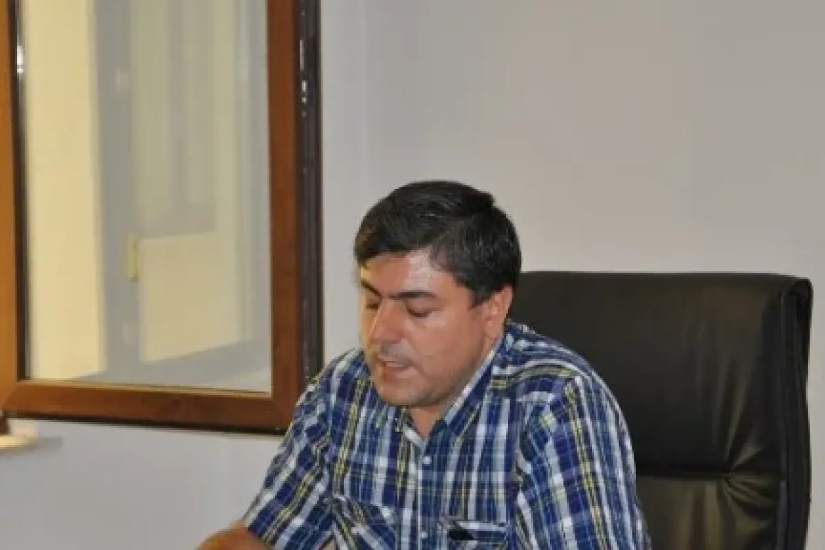 Ak Parti’li Başkanın Araçları Yakıldı