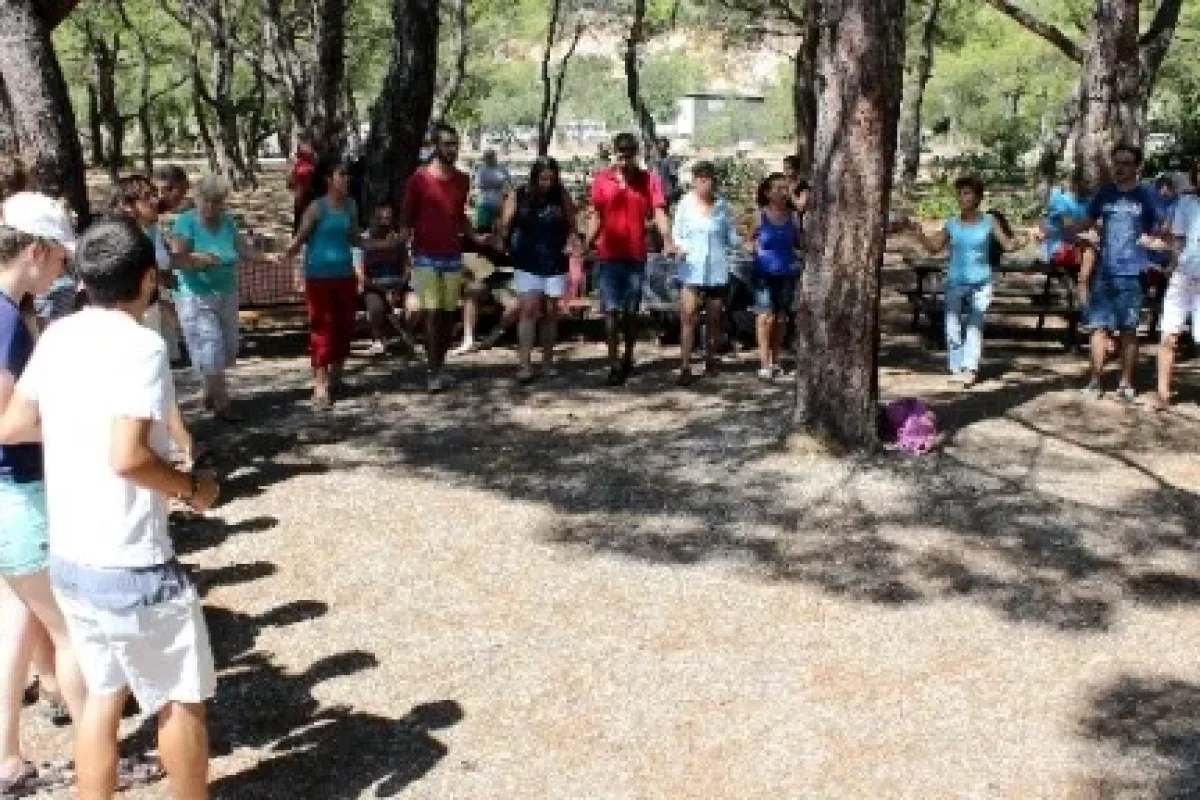 Kadın Plajına Piknikli Tepki