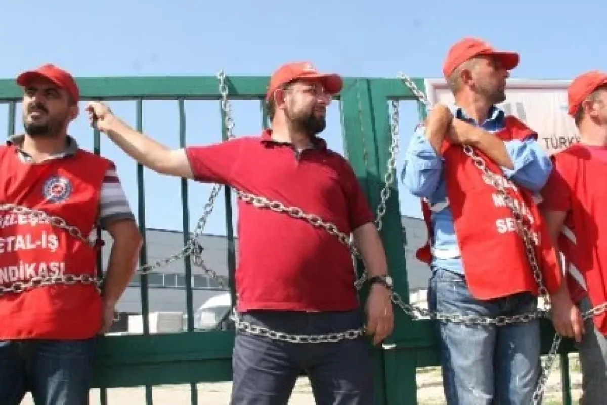 İşten çıkarılınca Eylem Yaptılar