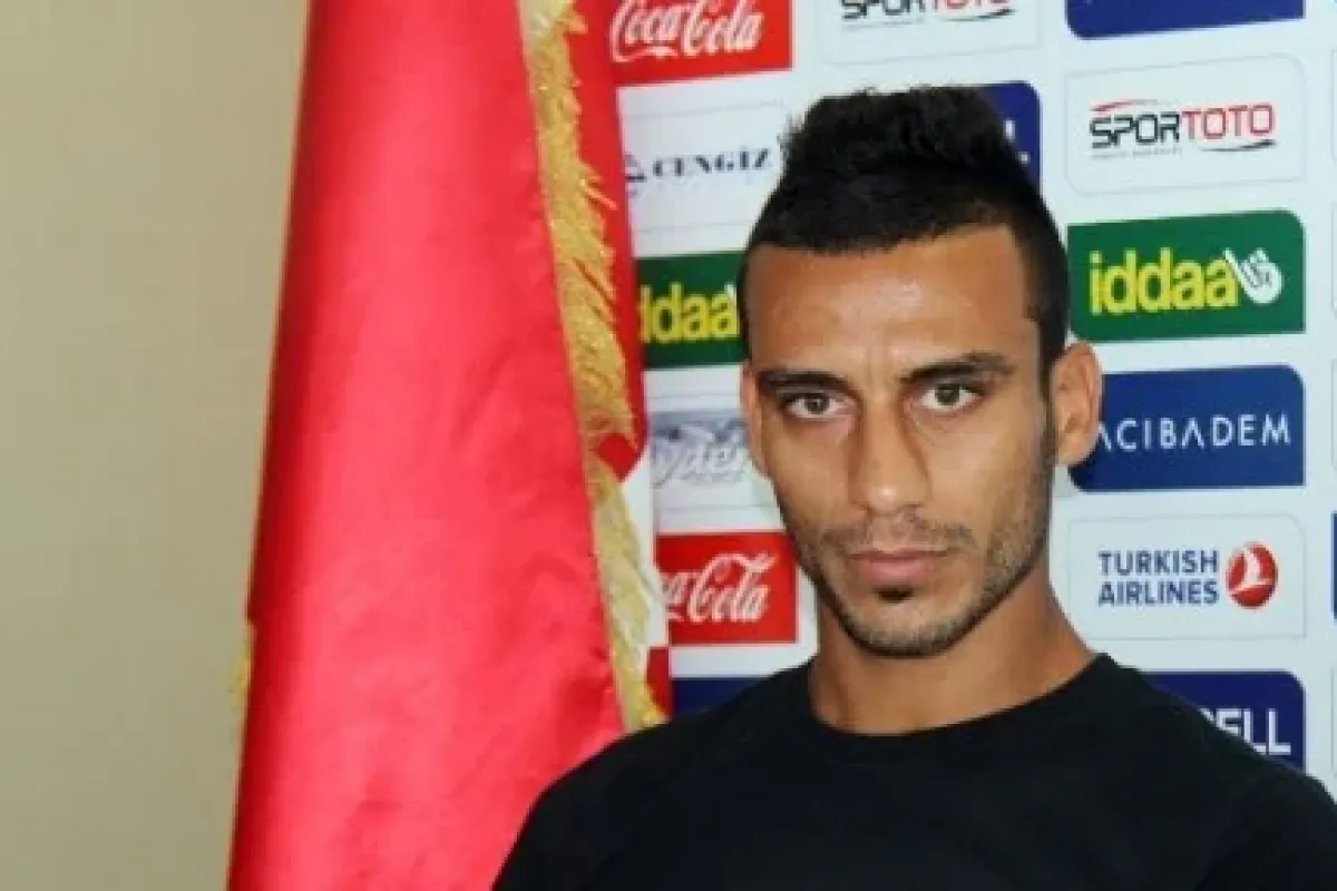 Ali Adnan Içini Döktü