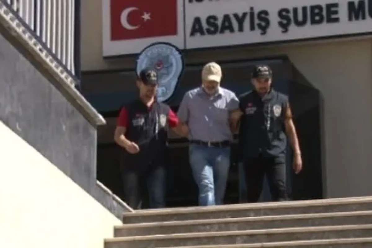 İstanbul’da Müzikhol Cinayeti