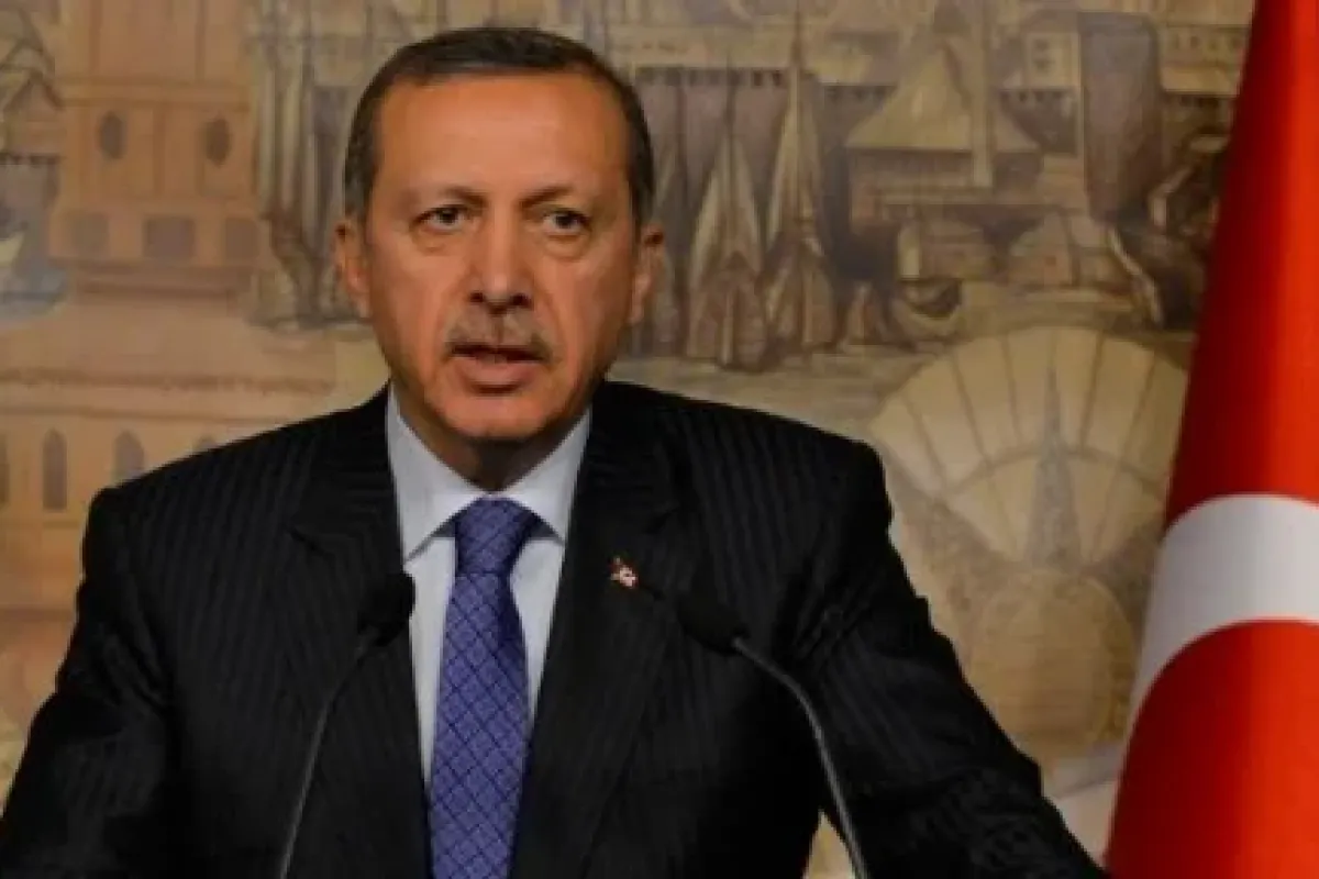 Medya Temsilcileri Ile Görüşüyor