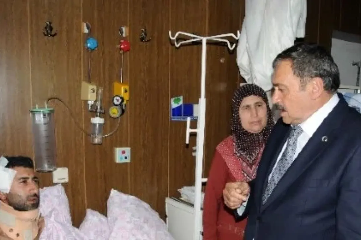 Korkunç Kazada Yaralananlara Ziyaret