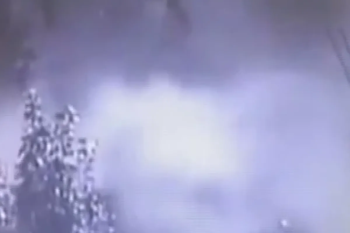 Kamyon Durağı Yuttu