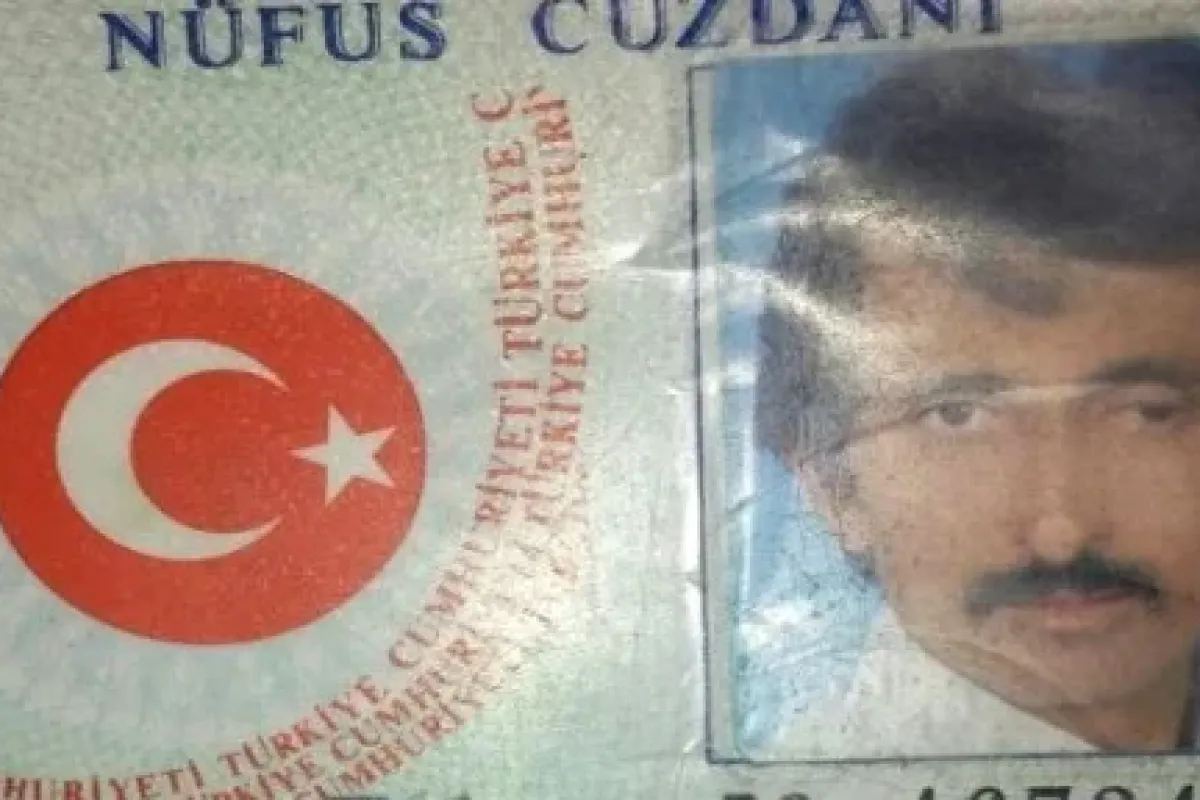 Başına 10 Kiloluk Metal Düştü