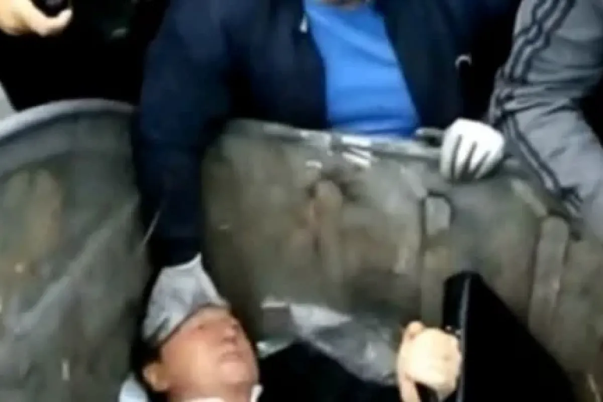 Vekili çöpe Attılar