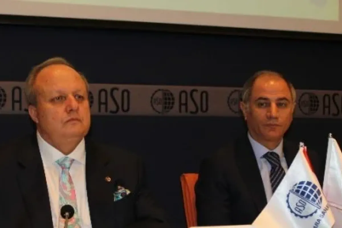 Yeni Anayasa Ihtiyacını Dillendirdi