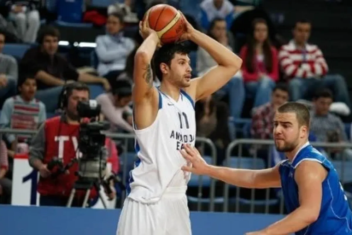 Anadolu Efes’te Cenk Akyol şoku