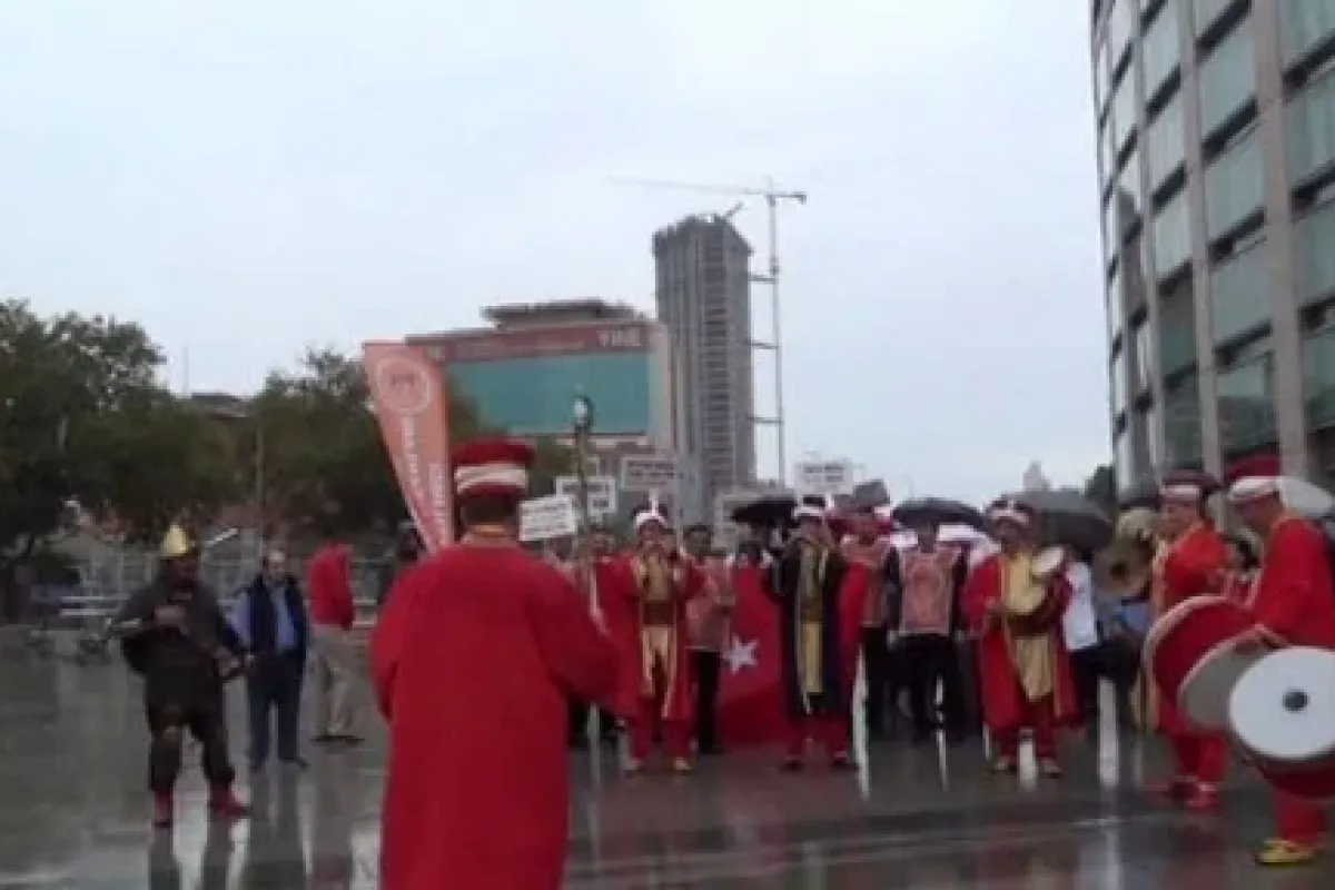 Kutlama Değil Tören Değil
