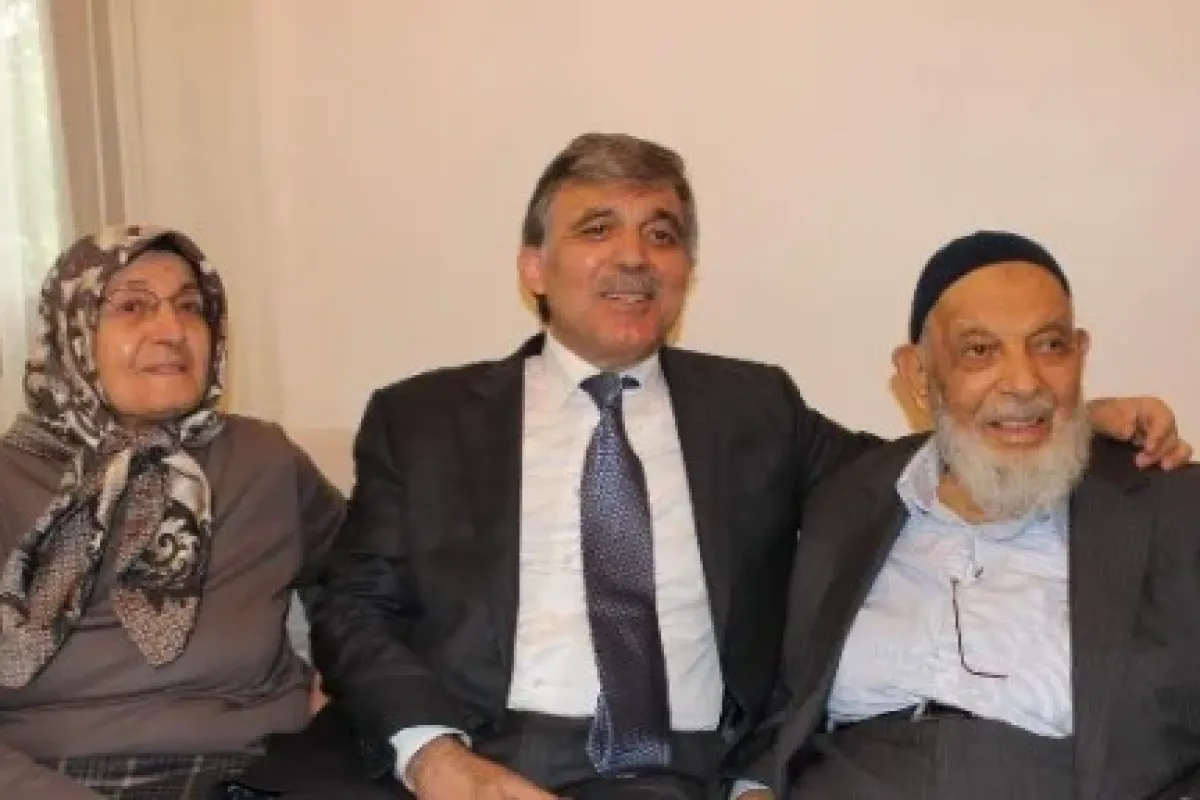 Ailesiyle Hasret Giderdi