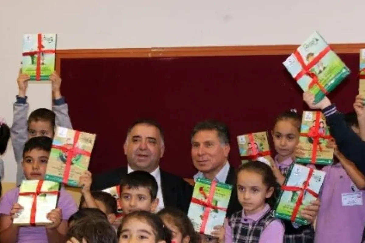 Hababam Okula Geri Döndü