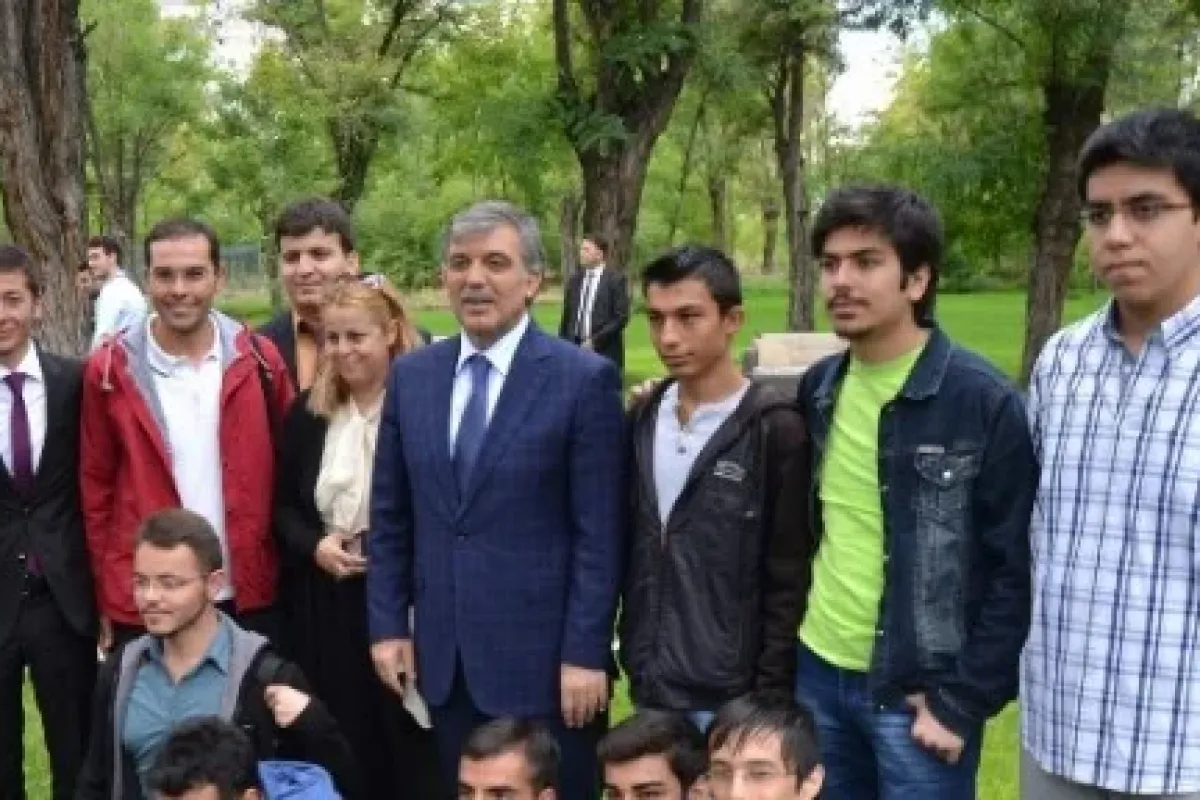 Adını Taşıyan üniversiteyi Ziyaret Etti