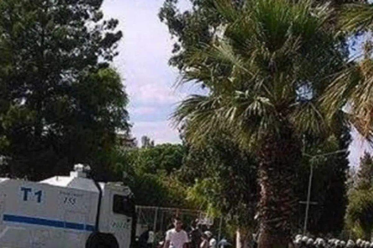 Ege Üniversitesi Karıştı !