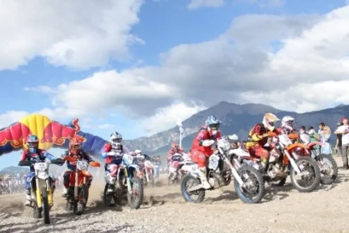 Motosiklet Yarışında Zor Anlar
