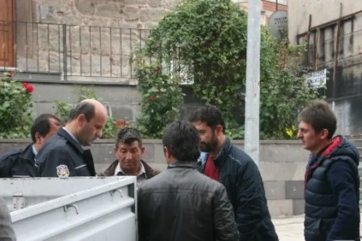 Gurbetçi Aileye Hırsız Engeli