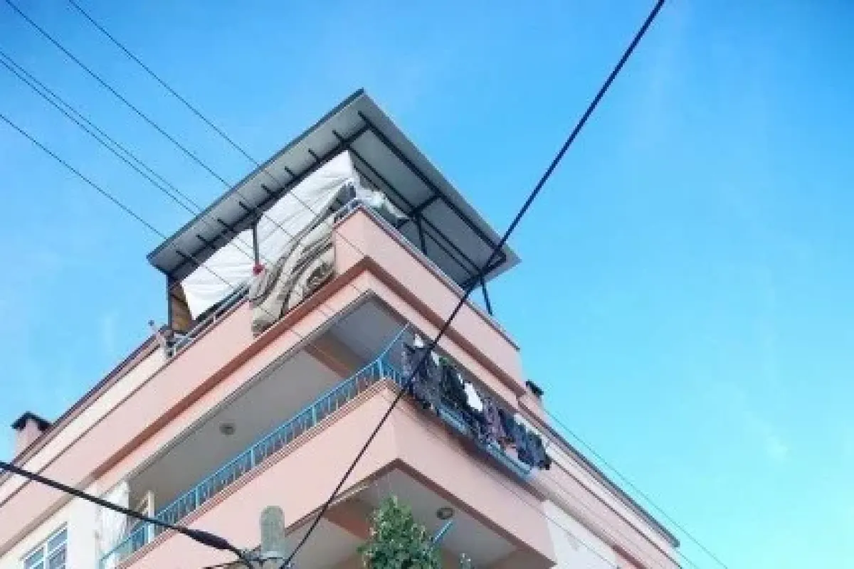 Sarmaşığa Takılınca ölümden Döndü