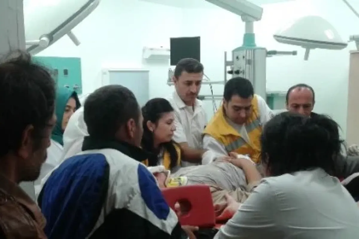 Tuvalete Giderken çatıdan Düştü