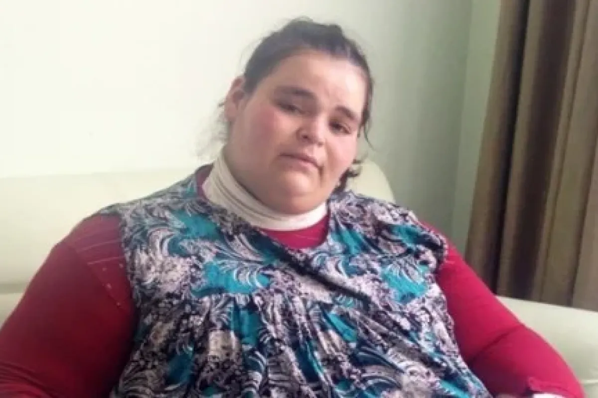 237 Kiloluk Genç Kız Uyardı !