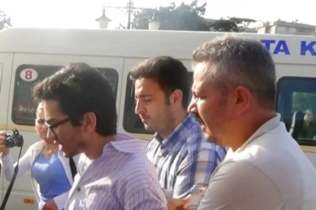 Işid Protestosunda 12 Gözaltı