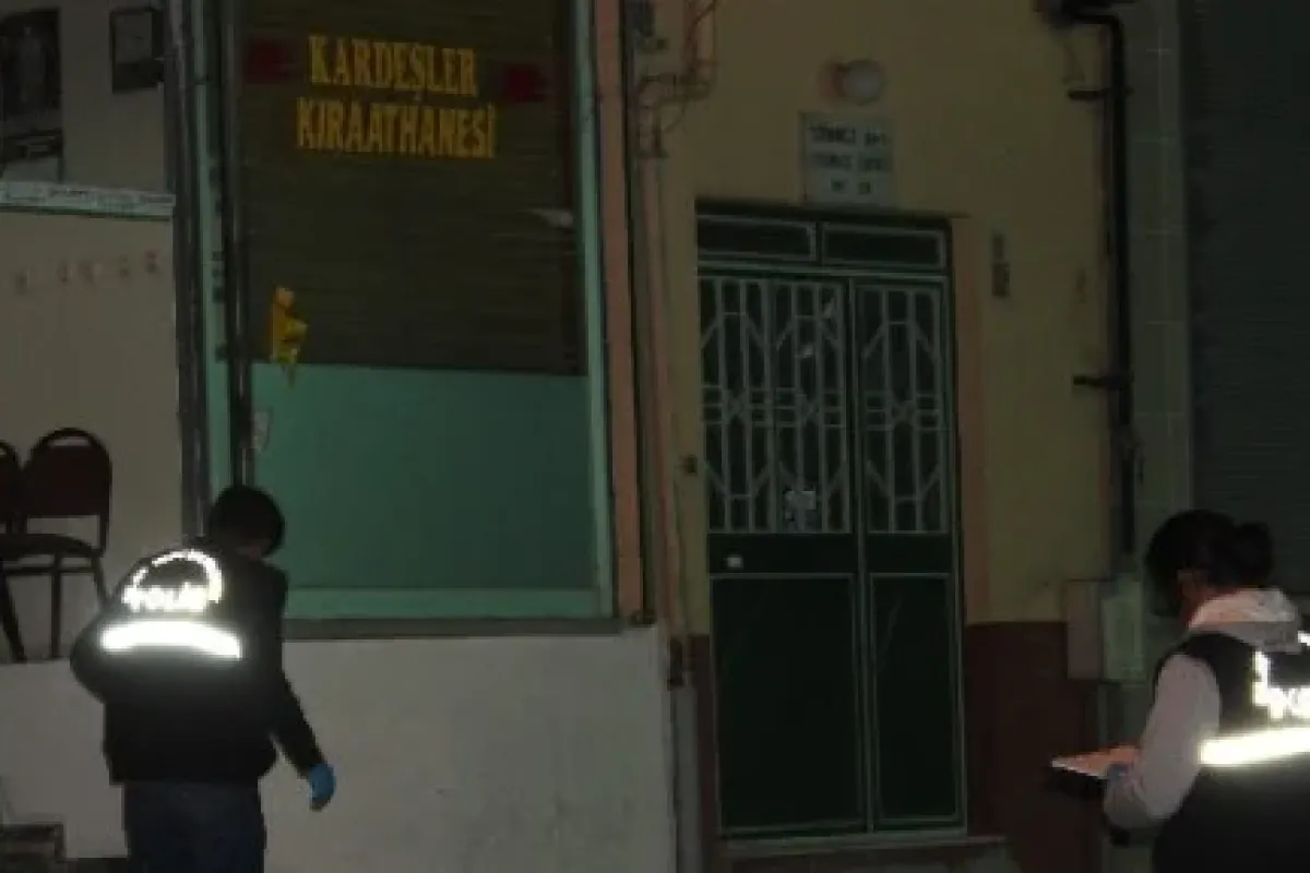 Kahvehaneye Art Arda Saldırı: 3 Yaralı