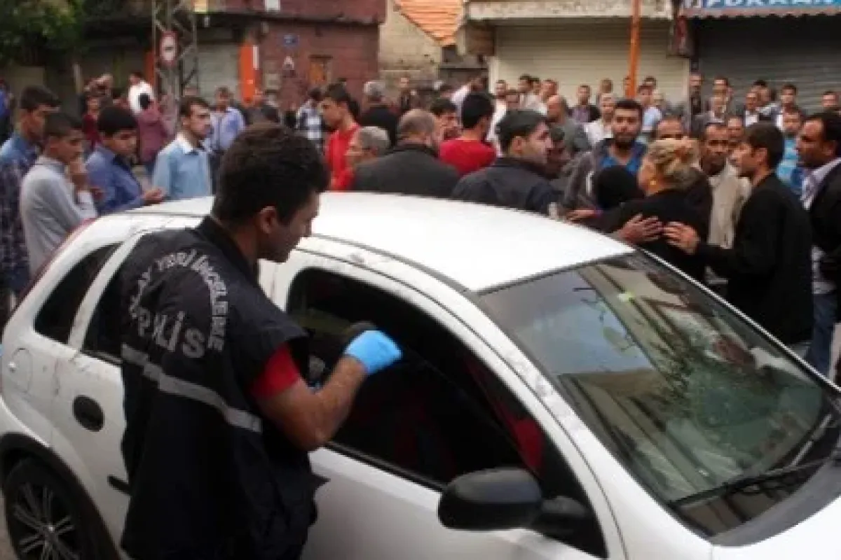 Alacak Mevzusu Kanlı Bitti: 3 ölü, 3 Yaralı