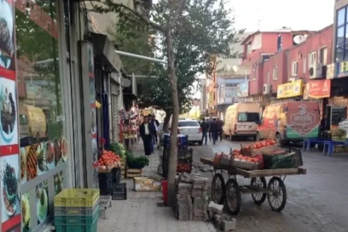 8 Gün Sonra Kepenkleri Açtılar