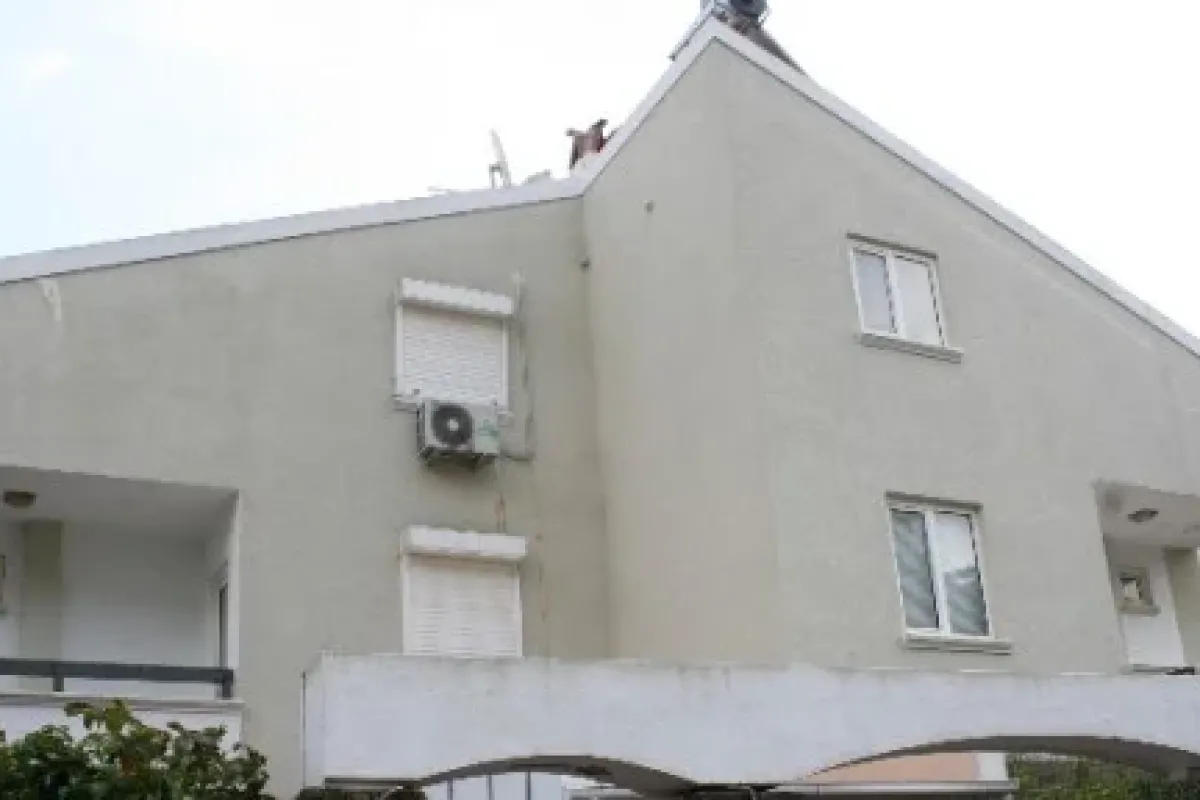 Güreş’in Villasında Sessizlik