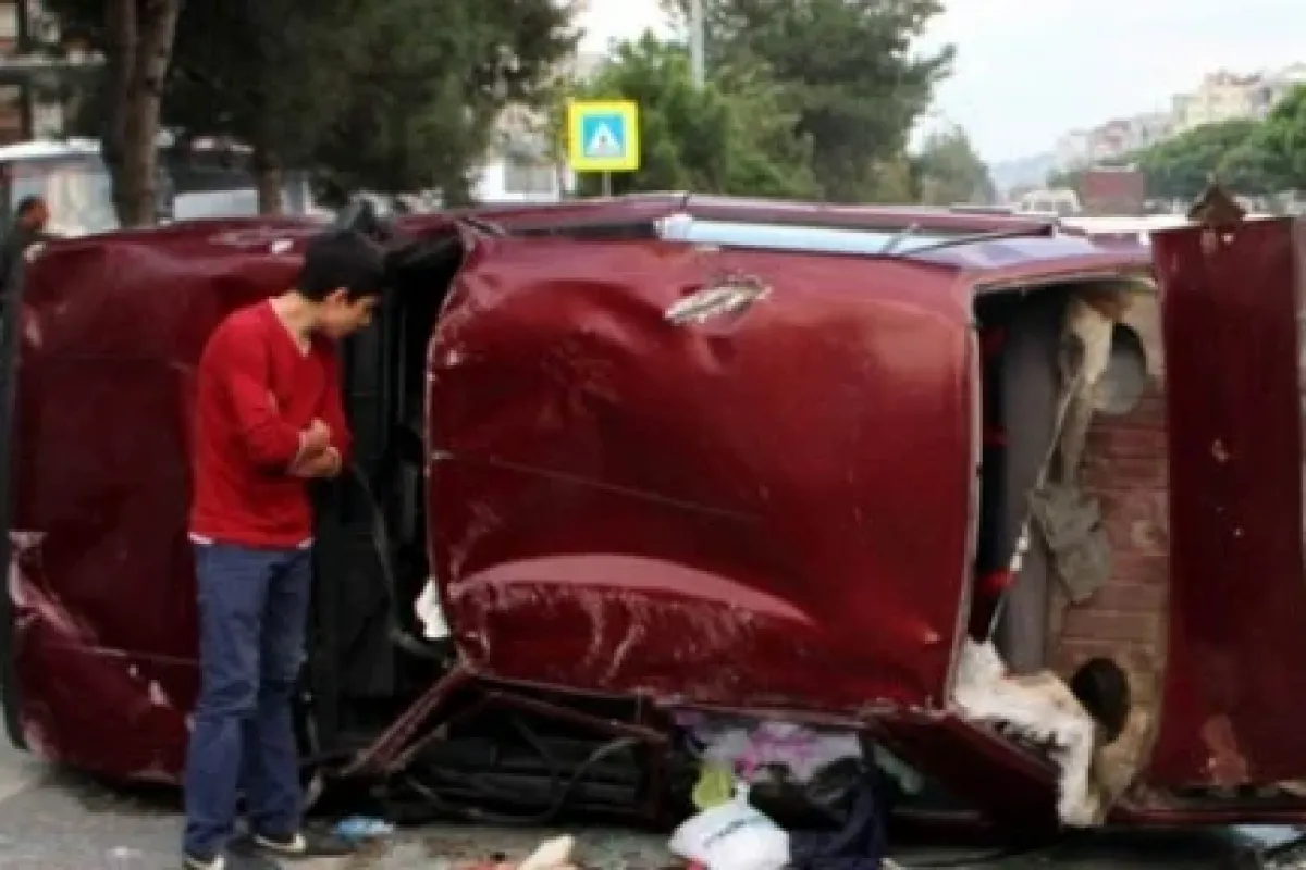 Düğün Yolu Kana Bulandı: 7 Yaralı