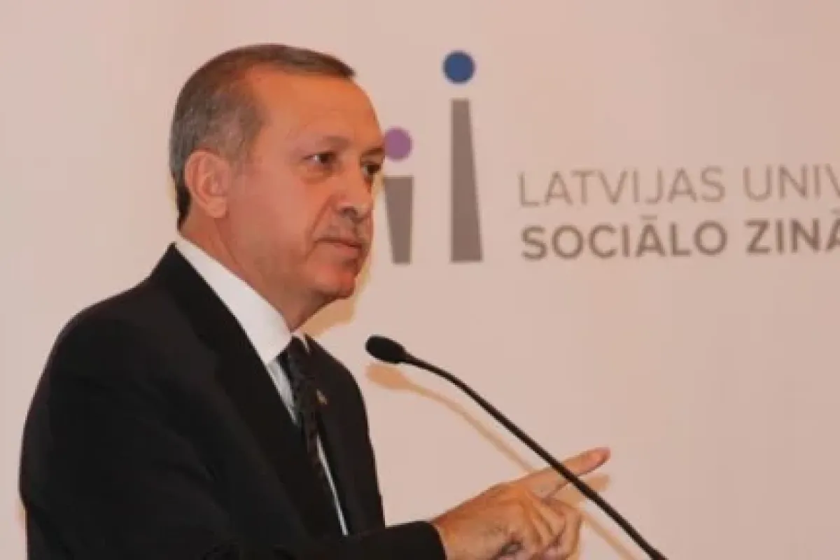 ’’pkk ülkemde 40 Binden Fazla Insanı öldürürken Neredeydiniz?’’